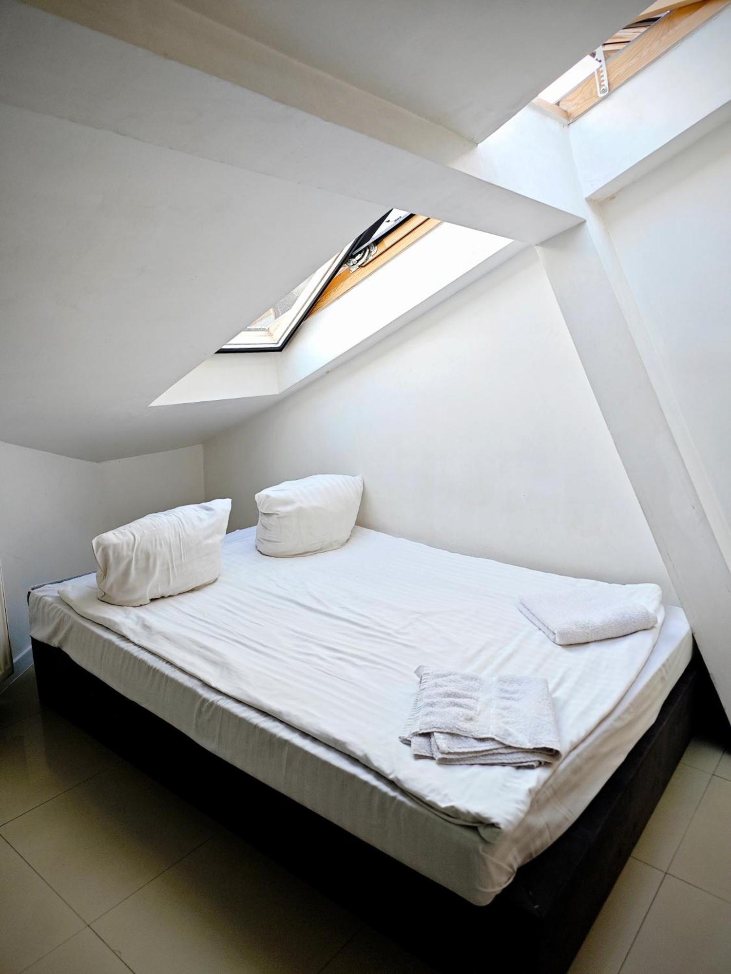 Apartamenty Hoza Attic Studio Varšava Pokoj fotografie