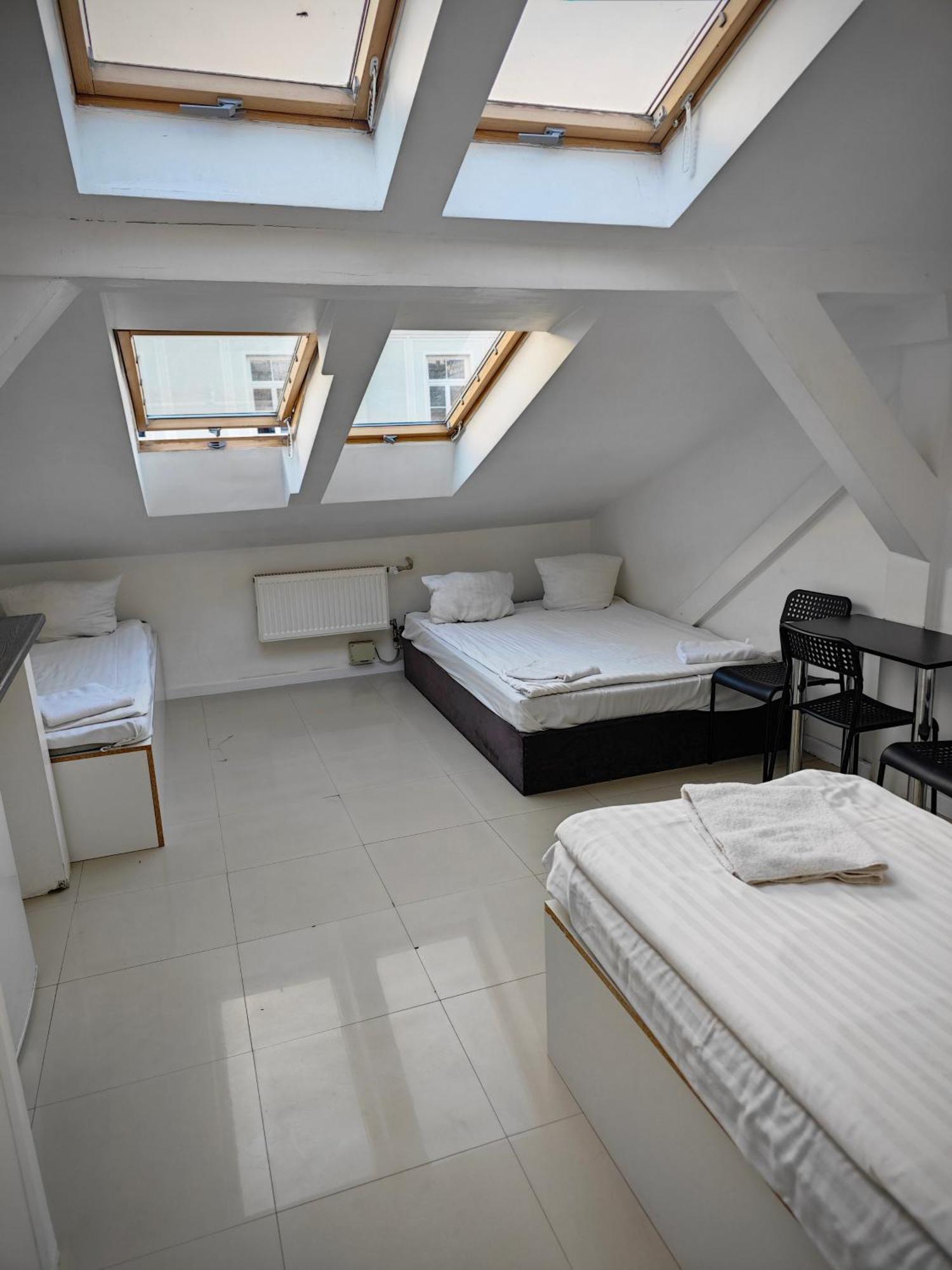 Apartamenty Hoza Attic Studio Varšava Pokoj fotografie