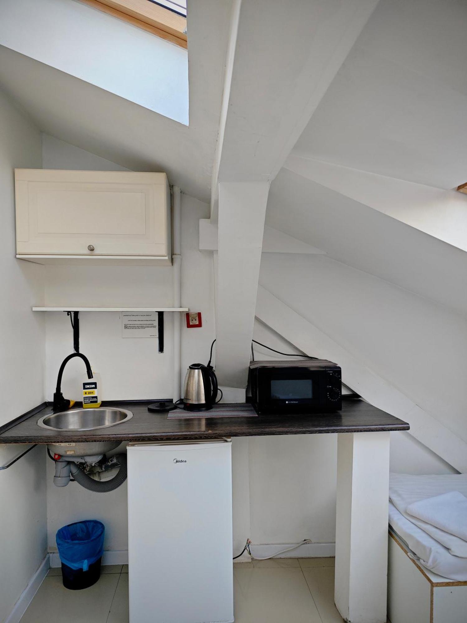 Apartamenty Hoza Attic Studio Varšava Pokoj fotografie