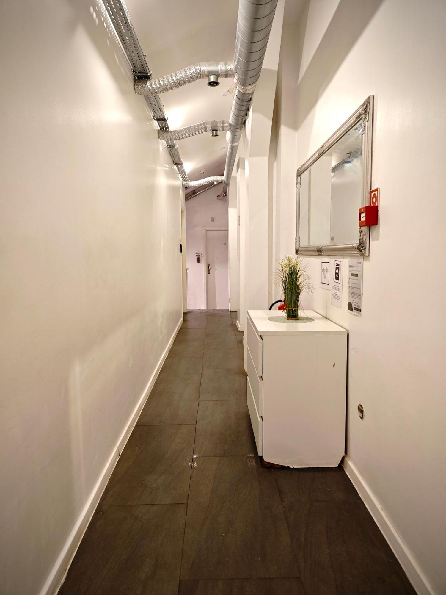 Apartamenty Hoza Attic Studio Varšava Exteriér fotografie