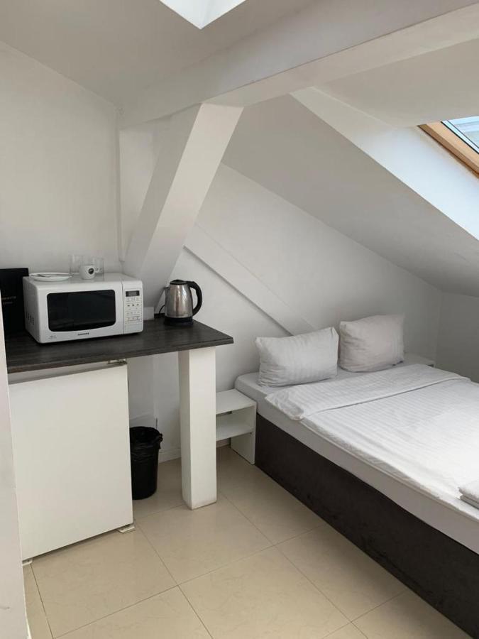 Apartamenty Hoza Attic Studio Varšava Exteriér fotografie